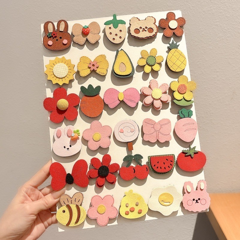 ชุดการ์ตูนน่ารัก 30 ชิ้นพร้อมอุปกรณ์คลิปรูป Velcro สำหรับตกแต่งเส้นผมเด็ก