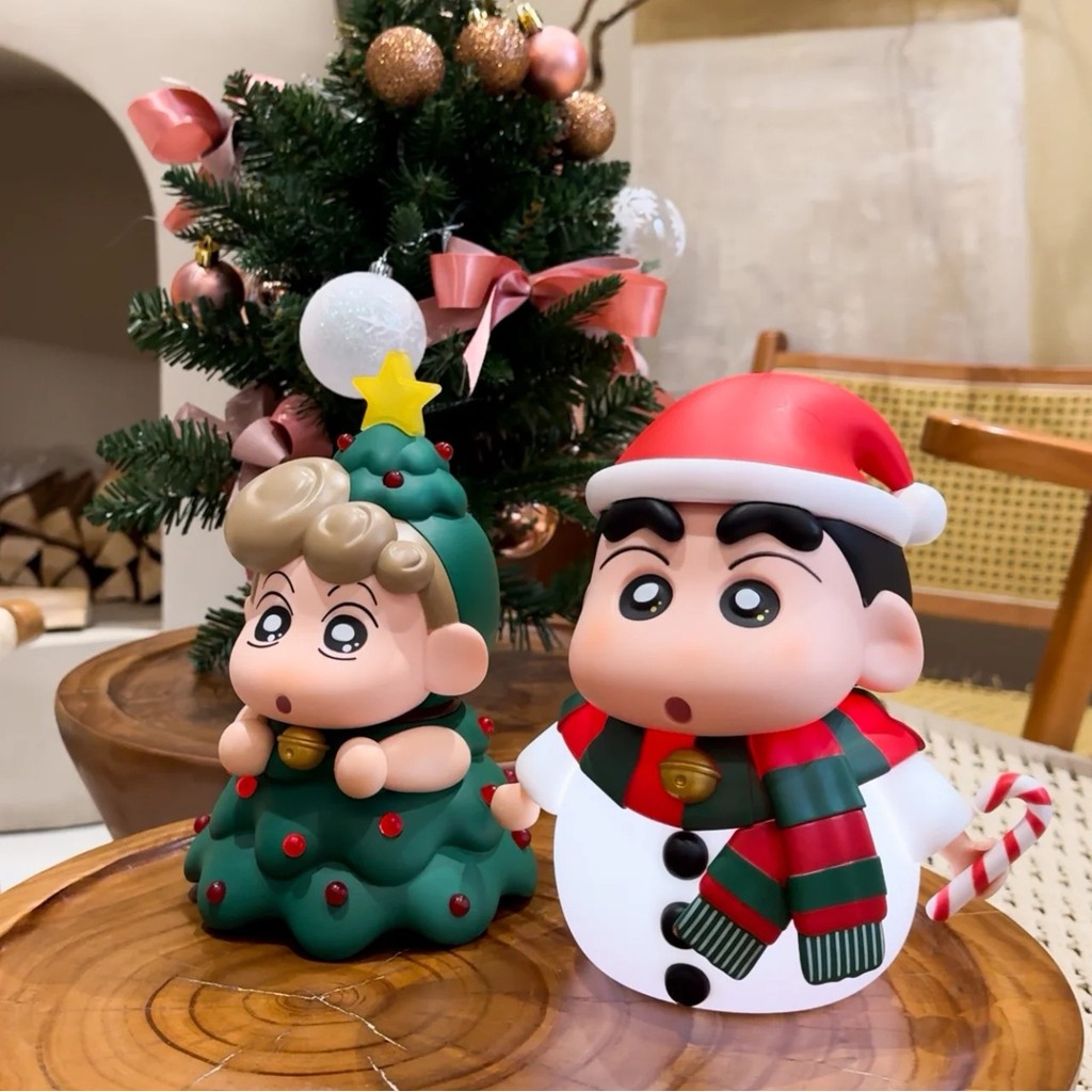คริสต์มาส LED Crayon Shin-Chan อะนิเมะรูป Handmade Snowman ต้นคริสต์มาสน่ารักเดสก์ท็อปของขวัญคริสต์มาส