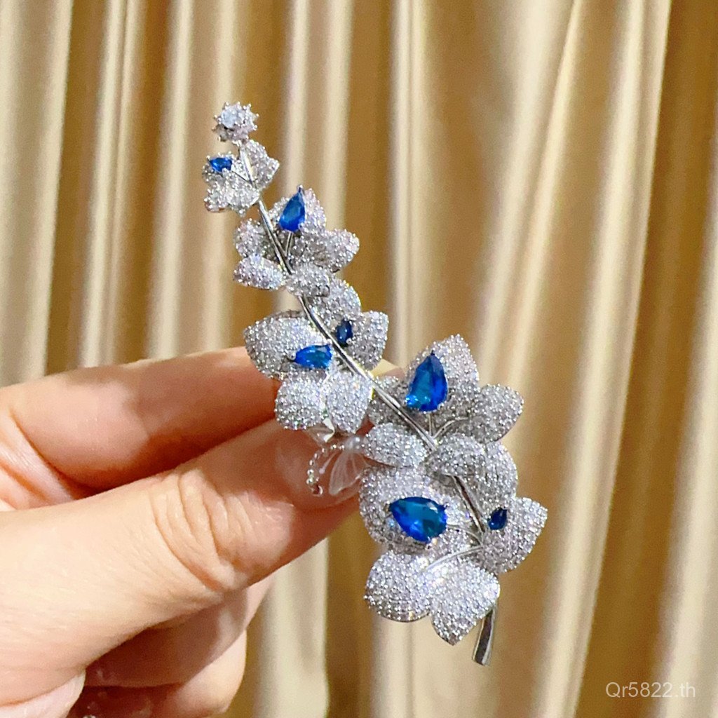 Maple Leaf Zircon อารมณ์หรูหรา Pin Original Design เครื่องประดับเสื้อจับคู่ชุดเข็มกลัด High-End Sens