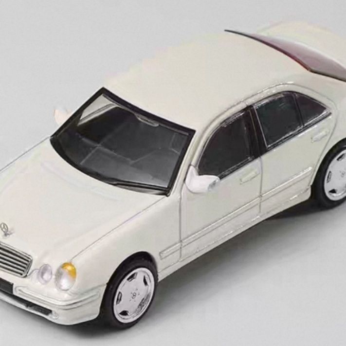 Shadow 1/64 Benz W210 E55 AMG5 โมเดลรถอัลลอย