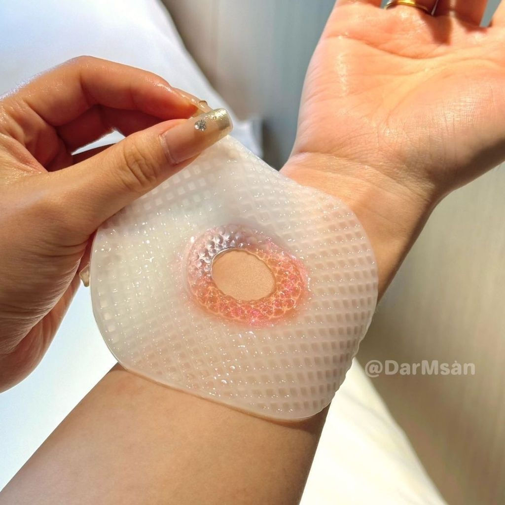 พร้อมสต็อก DarMsan Peach Breast Mask Patch Hydrating Moisturizing Essence Areola Breast Beauty Patch