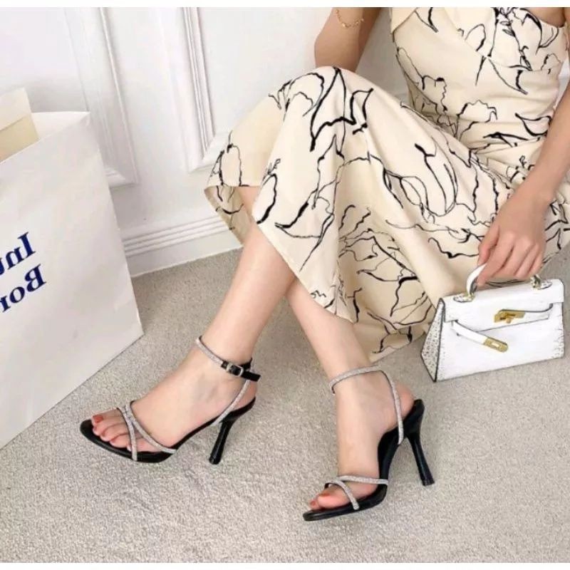 AF02 นรกสูงผู้หญิง Xback 9 ซม. พลอยพรีเมี่ยม BIG ไซส์ 35-42 สไตล์พรีเมี่ยมหรูหรา