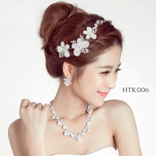 Tiara อุปกรณ์เสริมแพคเกจเครื่องประดับสร้อยคอต่างหูคริสตัลมุกงานแต่งงานโมเดิร์น Htk006