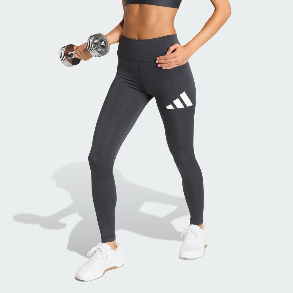 adidas Gym & Training กางเกงรัดรูปยาวเต็มตัวสำหรับฝึกซ้อม Essentials แต่งโลโก้ใหญ่ ผู้หญิง สีเทา KE9856