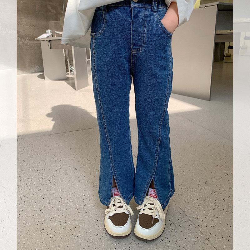 Hania kids พร้อมส่ง กางเกงยีนส์เด็กผู้หญิงทรงบานผ่าหน้า สไตล์เกาหลี ใส่แล้วขาเรียว น่ารักมาก  MX3110052