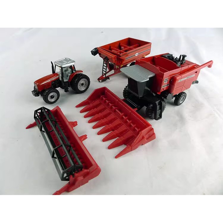 Massey Ferguson 8680 Massey Ferguson Harvester Tractor Locomotive Model ERTL 1: 64