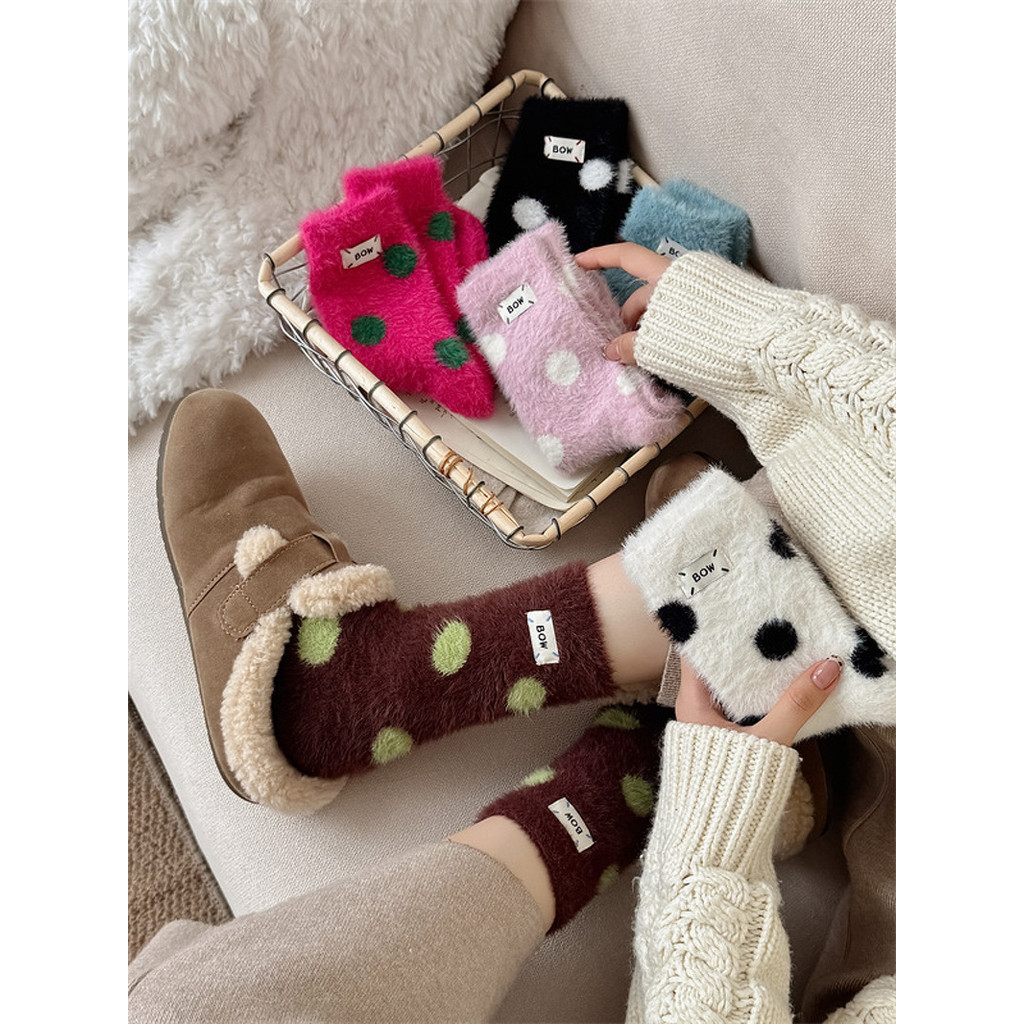 COATWINK🍒ถุงเท้า ขนมิ้งค์ ลายจุด น่ารักมาก