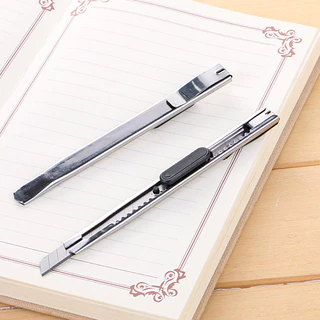 S00103 มีดคัตเตอร์ มีดคัตเตอร์ สแตนเลส มีดคัตเตอร์ โลหะ ตัดกระดาษ งานฝีมือ