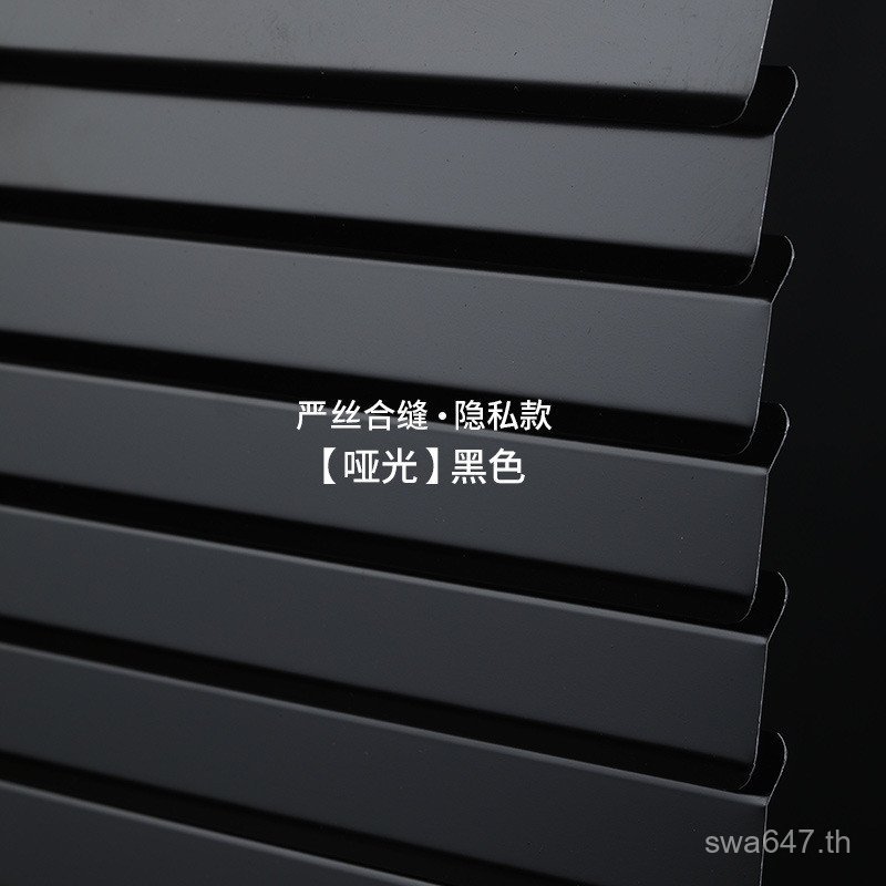 ผ้าม่านนอร์ดิกสีดําโรงงานไฟฟ้าอลูมิเนียมอัลลอยด์เจาะฟรีห้องน้ําซ่อนบานเกล็ดหลุมทึบกันน้ําตัวอักษรสไต
