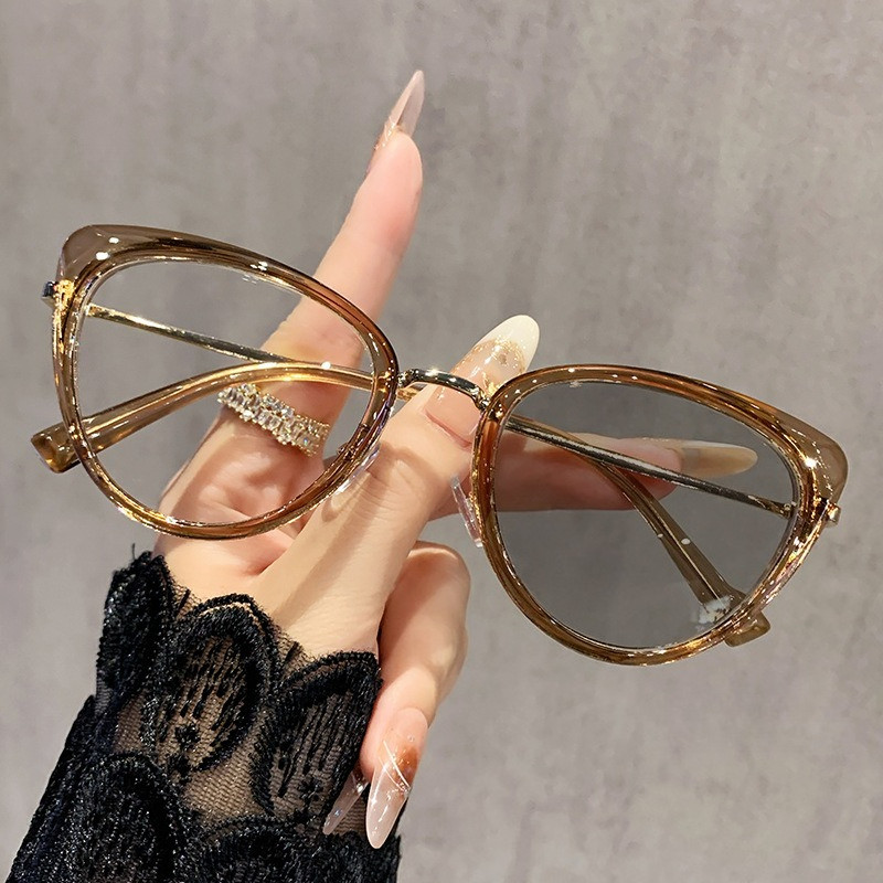 แว่นสายตาปรับแสงอัตโนมัติ (-0 ถึง -4.00) กรอบแว่นสไตล์ตาแมว สไตล์สมัยใหม่สำหรับทั้งชายและหญิง แว่นสายตามาตรฐานนักเรียน - รูปที่ 2