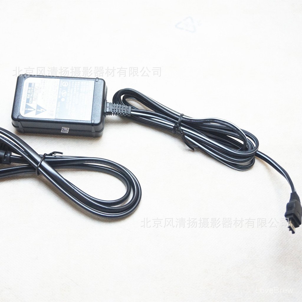 HXR-MC2500 Z150 NX100/200 NX5R อะแดปเตอร์แท้ DC ชาร์จที่ใช้งานได้