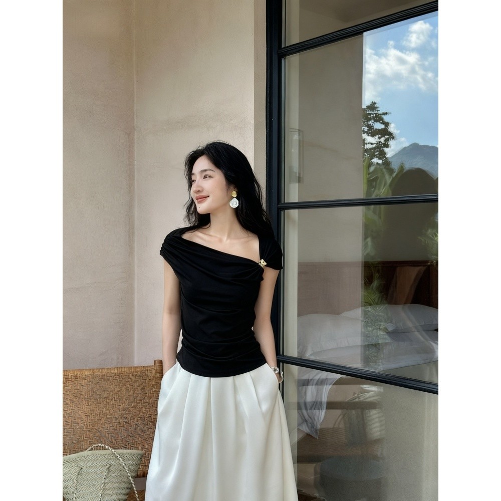 SuperCandy🌷เสื้อเปิดไหล่พร้อมหัวเข็มขัดโลหะ เสื้อยืดทรงสลิมฟิตลำลองพื้นฐาน เสื้อแขนสั้นสีน้ำตาลสำหรับผู้หญิง - รูปที่ 6