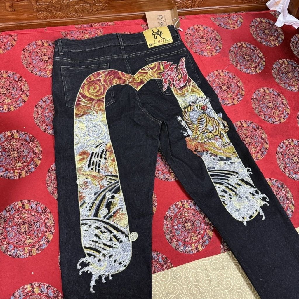 กางเกงยีนส์ Evisu ทรงหลวมสำหรับผู้ชาย