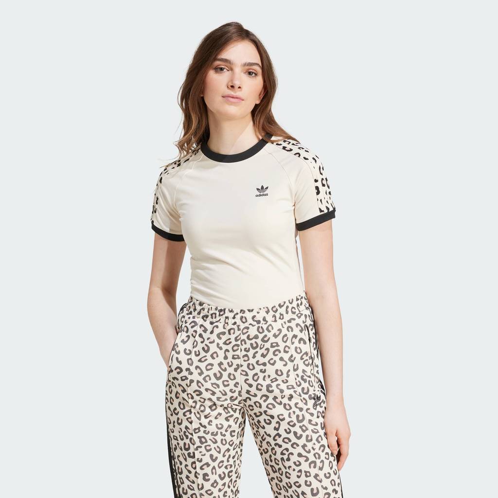 adidas ไลฟ์สไตล์ เสื้อยืด 3-Stripes ลายเสือ ผู้หญิง สีขาว IW8474