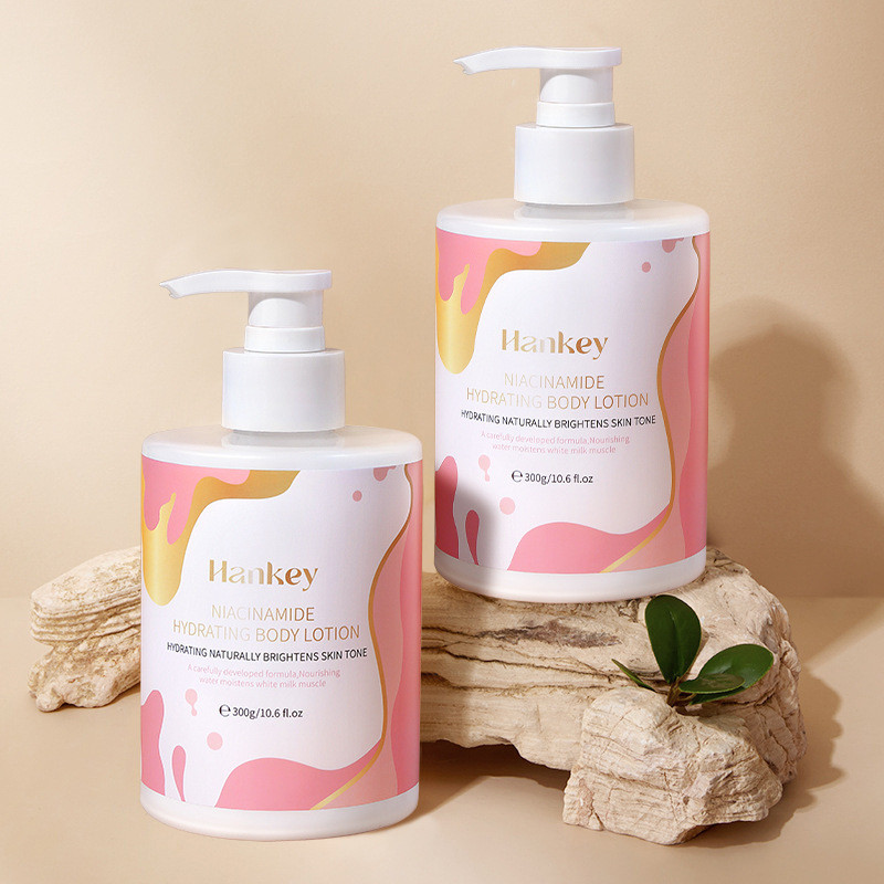 Hankey Niacinamide Body Lotion 300g ครีมบำรุงผิวให้ชุ่มชื่นและเนียนนุ่ม