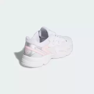 adidas ไลฟ์สไตล์ รองเท้า Astir ผู้หญิง สีขาว IH3637