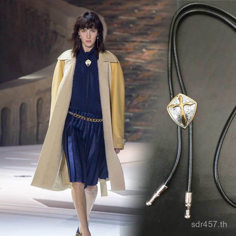 สร้อยคอทรงสี่เหลี่ยม ดีไซน์สองสีโปโลแสงหรูหรา สไตล์ยาวสำหรับผู้ชายและผู้หญิง ผลิตภัณฑ์ใหม่RXN7