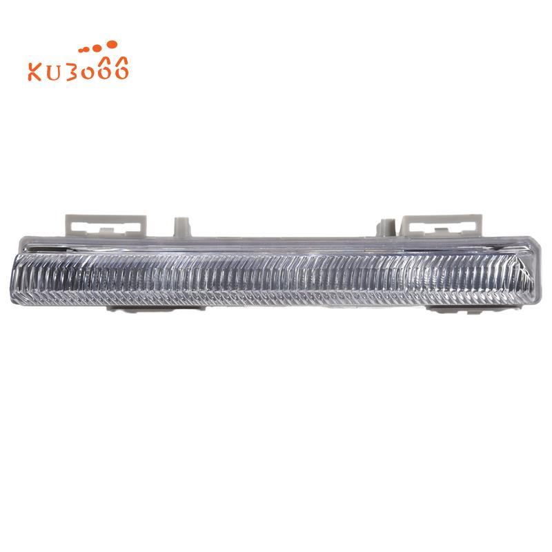 รถด้านหน้า DRL ไฟวิ่งกลางวันไฟตัดหมอกสําหรับ W204 W212 C250 C280 C350 E350