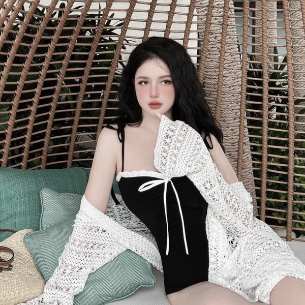 bikini สาวอวบ ชิ้นเดียวหนึบกระชับ สีดำ เซ็กซี่หรูหรา