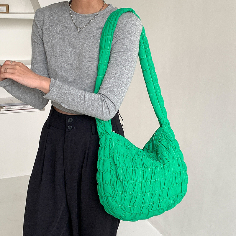 Obi Korea Dongdaemun Fashion Tote Bag ความจุขนาดใหญ่ Casual All-Match Cloud Bag จีบ Tote Bag กระเป๋า