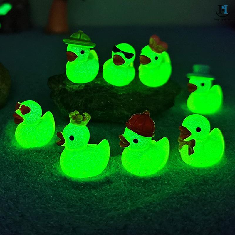[GA] 30pcs Luminous เรซิ่นเป็ดสีเหลือง Miniatures บ้านตุ๊กตา Glow-in-the-Dark Ducks ตุ๊กตาสําหรับ DIY Aquarium Garden Decor [TH]