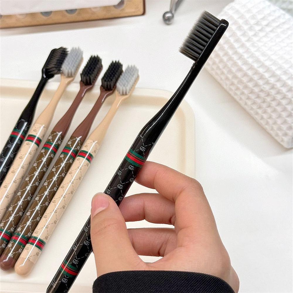 [สินค้าพร้อมส่ง] แปรงสีฟันผู้ใหญ่ น้ำหนักเบา ขนแปรงนุ่ม หัวแปรงกว้างพิเศษ แปรงสีฟันสำหรับใช้ในบ้านสำหรับผู้ชายและผู้หญิง 6 PeachBlossom - รูปที่ 3