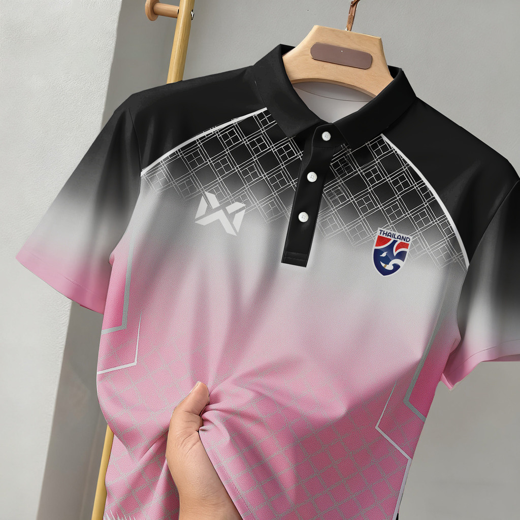 เสื้อโปโลชายสไตล์มัดย้อมไทย แห้งไว ระบายอากาศดี เหมาะสำหรับทุกคน