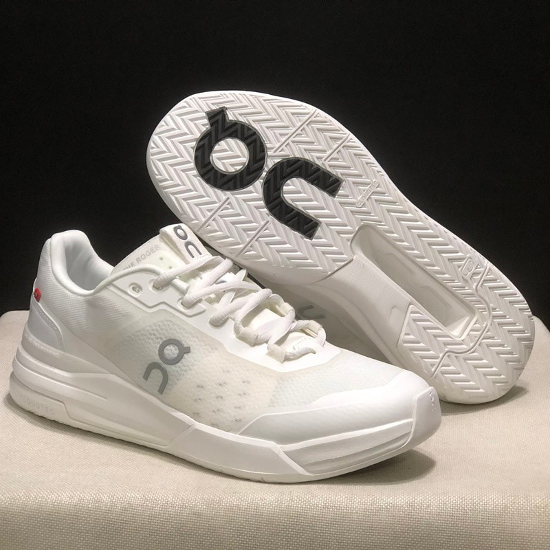 On The Roger Advantage Pro 2025 รองเท้าสำหรับการเล่นเทนนิสที่สวมใส่ได้หลากหลายโอกาส สีขาบ HNOL Y1Q8