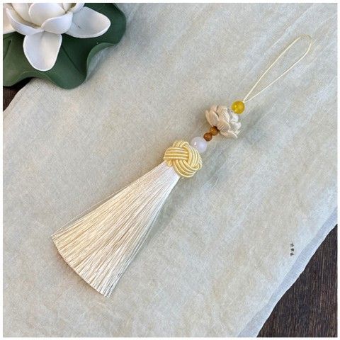 ธรรมชาติ Boxwood Lotus Beige พู่จี้โบราณจี้ธรรมชาติ Boxwood Lotus Beige พู่จี้ Ancientgzxb.my