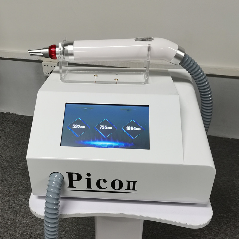 755 เลเซอร์พิโควินาทีสักกําจัดล้างคิ้วลบจุดเครื่อง Yag เลเซอร์สีดําหน้าตุ๊กตา pico pluse打 无创 ที่สําค
