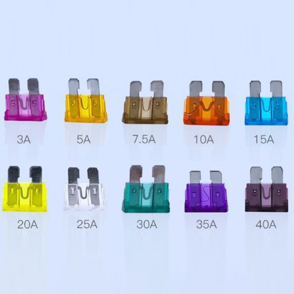 ที่เชื่อถือได้ Car Blade Fuse Standard Fuse 3A 40A สําหรับรถยนต์รถจักรยานยนต์และ Vans