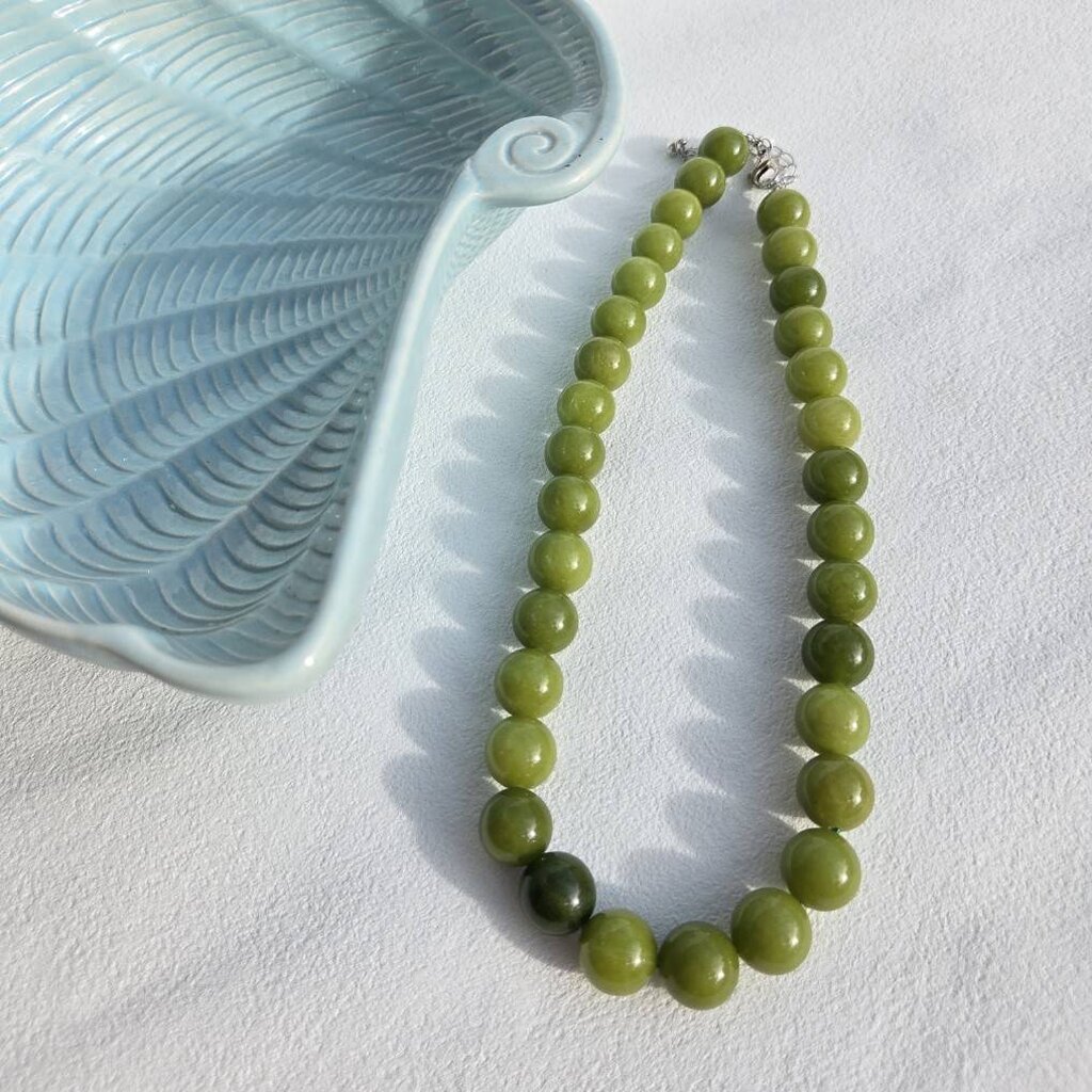 (WELRY.acc) สร้อยหินสีเขียว รุ่น Olive