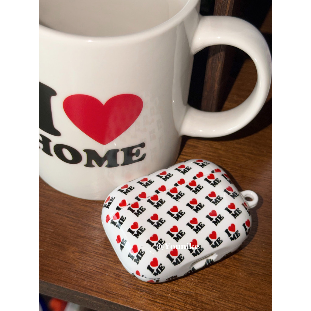 เกาหลีนําเข้า ~ สไตล์เกาหลี ins Niche คู่สไตล์ love me ภาษาอังกฤษเหมาะสําหรับ airpods4 เคสป้องกัน airpodspro2 เคสหูฟัง Apple airpods3/2 กันกระแทก pro3 เคสป้องกัน
