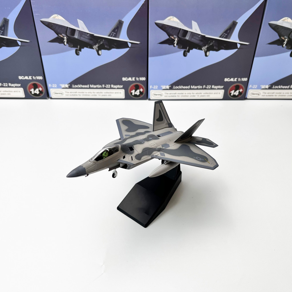 AMER 1/100 US Army Stealth F22 Fighter Raptor F-22 จําลองเครื่องบินรุ่นผลิตภัณฑ์สําเร็จรูปเครื่องประ