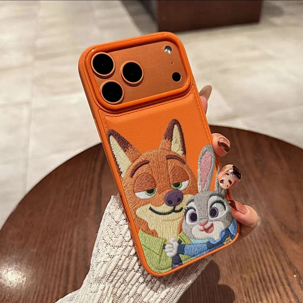 [Happy Judy Nick/Drum Bag Leather Texture/การ์ตูน/คู่] เหมาะสําหรับ iPhone x xs xr xsmax 11 12 13 14 15 16 17 por max 14 15 16plus 17air เคสป้องกัน