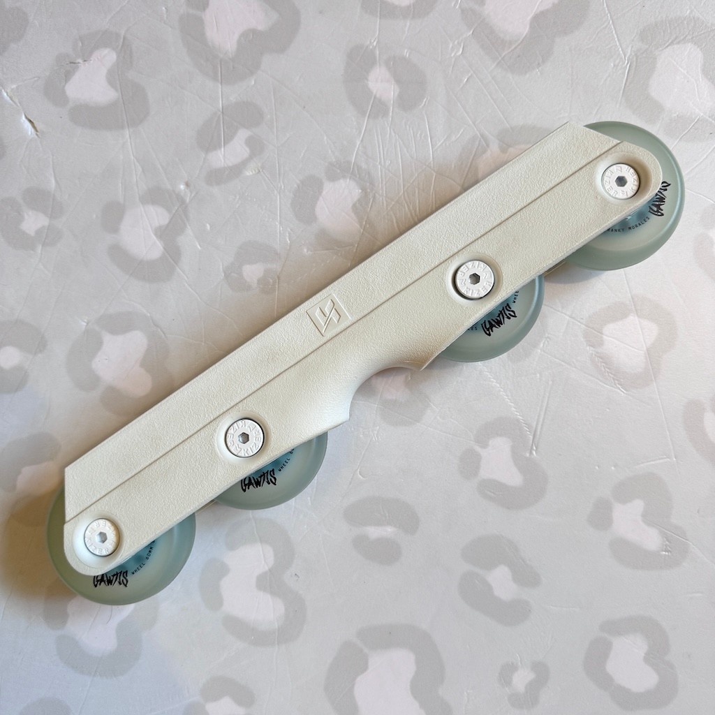 KIZER - White Fluid V Gawds Frameset