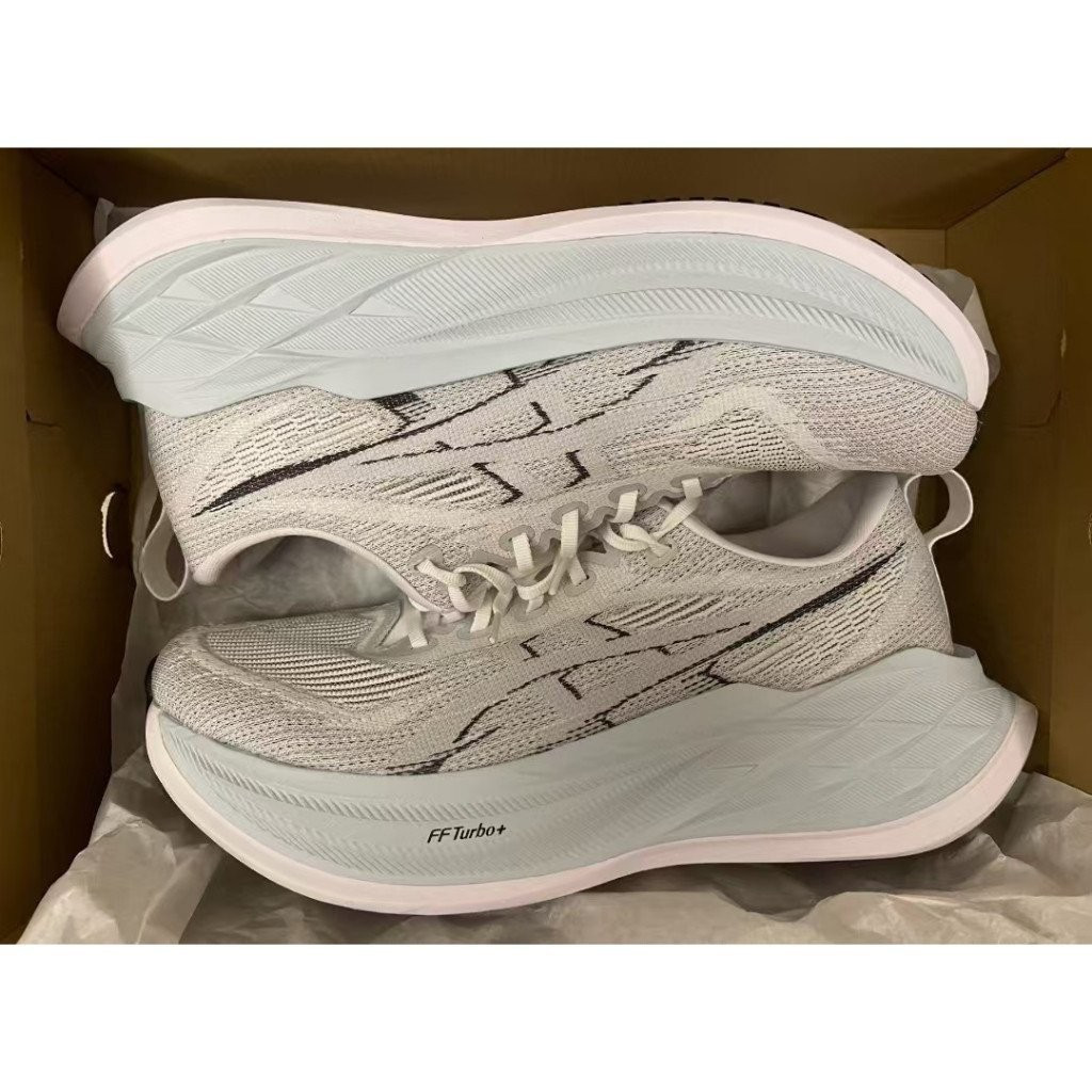 Superblast 2 Low-Key รองเท้าวิ่งอเนกประสงค์สบาย สีขาวสีเทา FM3X 25J2 TDLW