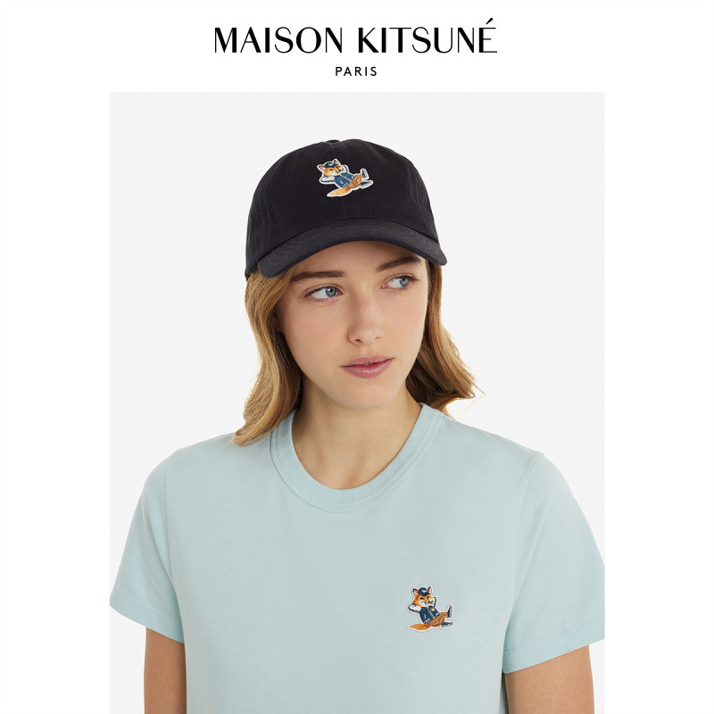 Maison Kitsune หมวกเบสบอลลายกระต่าย Unisexual ฤดูใบไม้ผลินี้