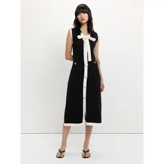 [Pomelo] เดรสถักผูกโบว์ด้านหน้า / Bow Tie Knit Dress