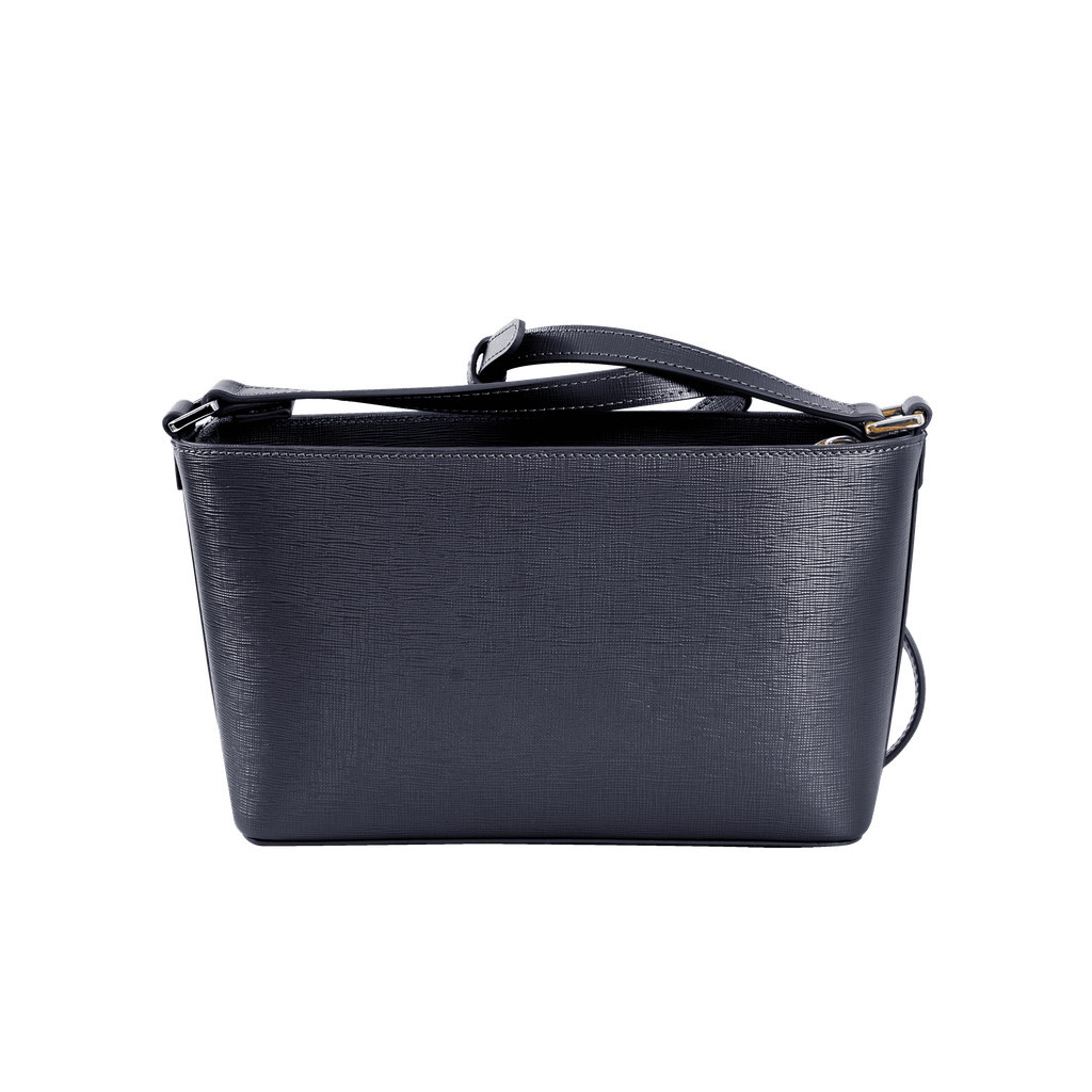 Guy Laroche กระเป๋าสะพาย Cross Body - สีดำ รุ่น AGH0691CW5BLM - รูปที่ 2