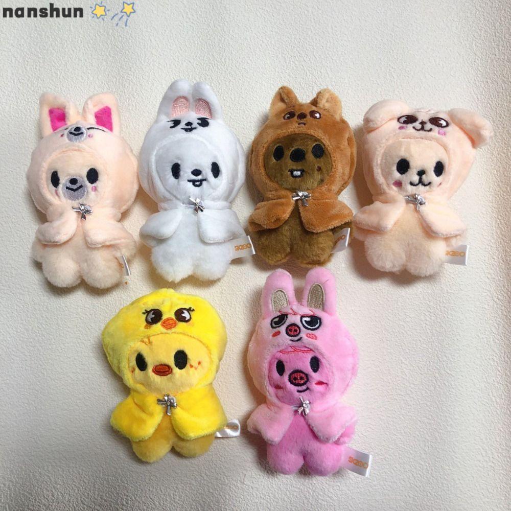 NANSHUN SKZOO พวงกุญแจตุ๊กตา, 10 ซม.Seoul FM Field Doll Cloak Pendant Toy, Plush Felix HyunJin Jisun