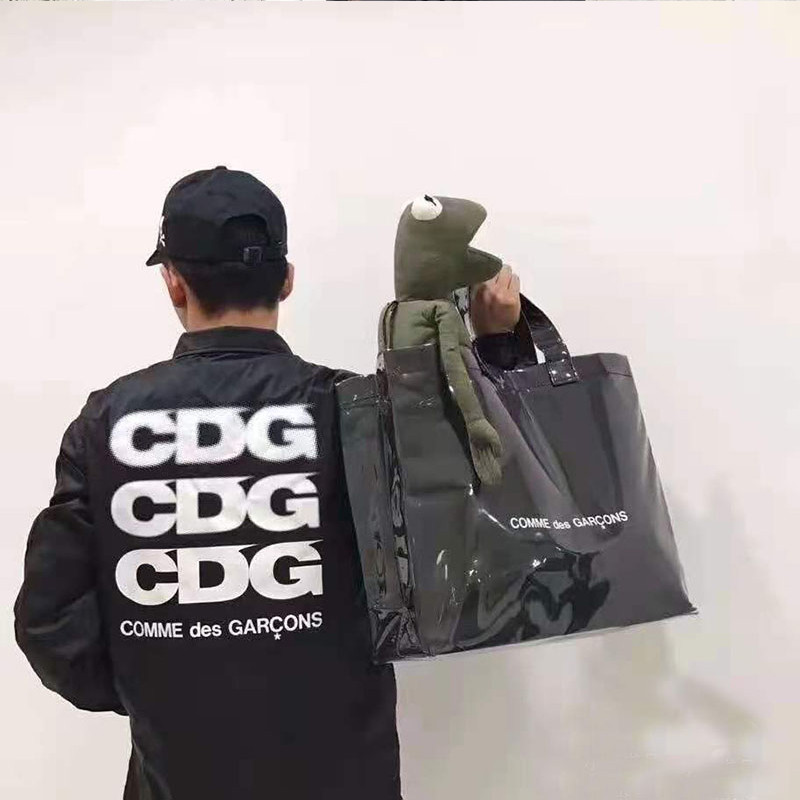 Rei Kawakubo CDG tote bag สไตล์แฟชั่น ทำจาก PVC พร้อมสายสะพาย ขนาดใหญ่ พกพาสะดวก