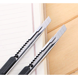 S00103 มีดคัตเตอร์ มีดคัตเตอร์ สแตนเลส มีดคัตเตอร์ โลหะ ตัดกระดาษ งานฝีมือ
