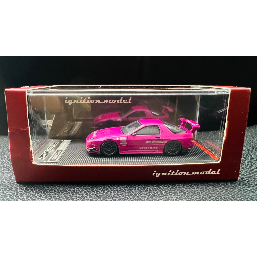 รุ่นจุดระเบิด 1/64 Mazda RX-7 FC3S RE Amemiya, ตัวสีชมพูพร้อมฮับสีดํา, กล่องแสดงเดิม. พื้นผิวสีของร่