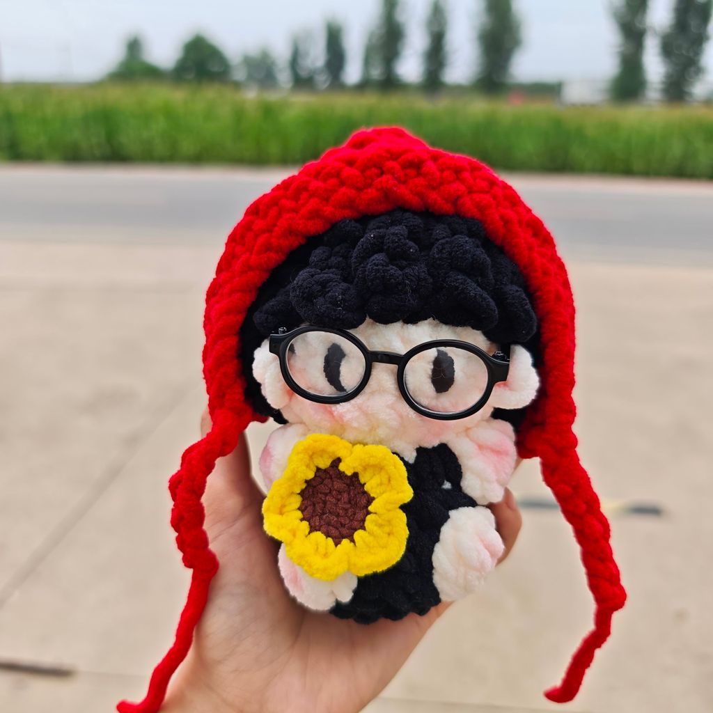 ขายร้อน สินค้าใหม่ [ผลิตภัณฑ์สําเร็จรูป] โครเชต์แฮนด์เมดบริสุทธิ์ที่เรียบง่ายทันสมัยตุ๊กตาขนสัตว์หลิวหยุนหนิงสไตล์เดียวกันคุณภาพสูง