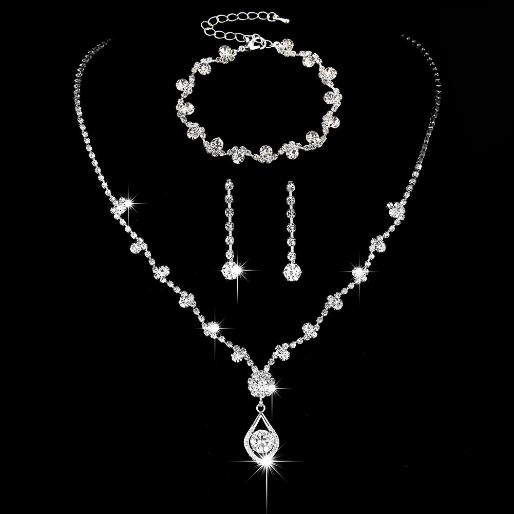 ชุดอุปกรณ์เสริมการถ่ายภาพสำหรับงานแต่งงาน เครื่องประดับเงิน เล็บ โซ่ สร้อยคอ และต่างหู 704