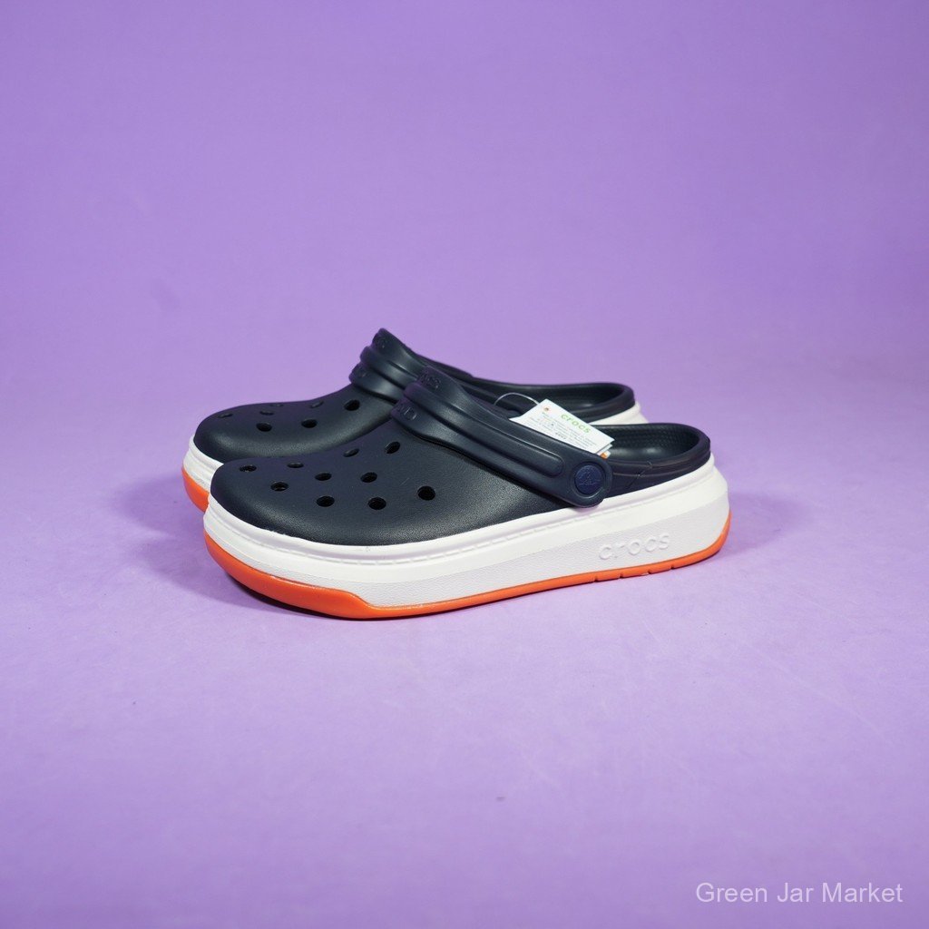 Croc Croc Croc s Croc Hole รองเท้าอินเทรนด์ผู้ชายผู้หญิงคู่กลางแจ้งทนต่อการสึกหรอกันน้ํา All-Match C