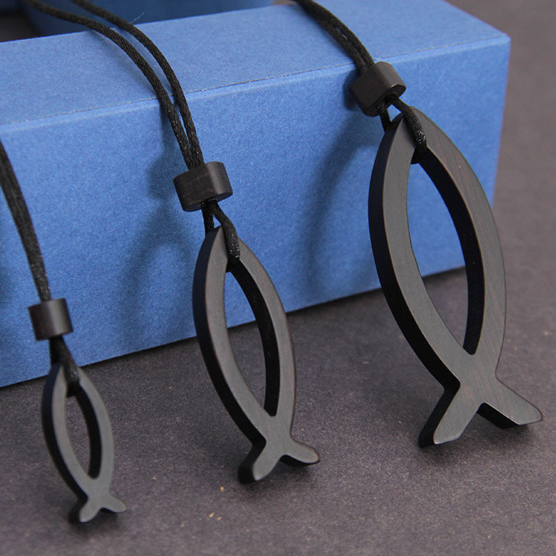 สร้อยคอไม้ ebony ลายขี้เหล็ก สไตล์เรียบหรู พร้อมส่งฟรี