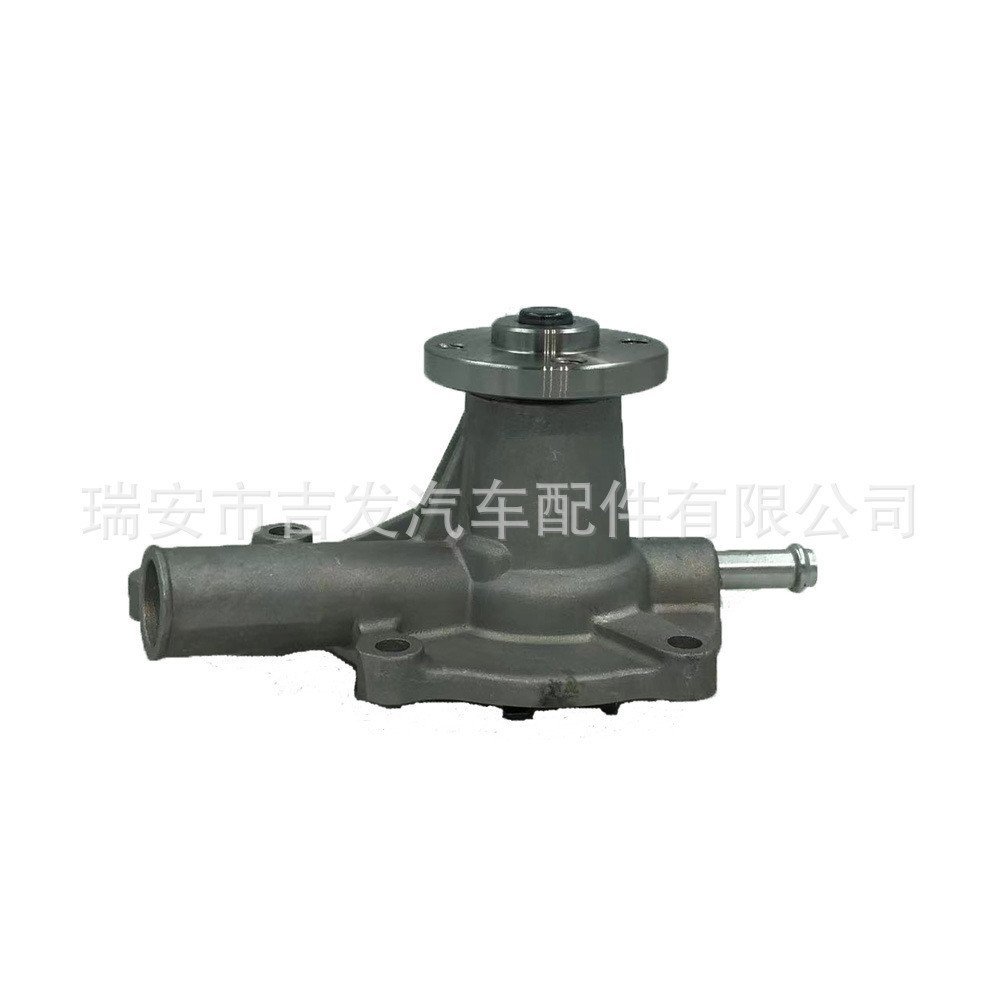 ปั๊มน้ําทําความเย็นเครื่องยนต์รถยนต์ D902 Z482 เหมาะสําหรับ KUBOTA KUBOTA 19883-73030