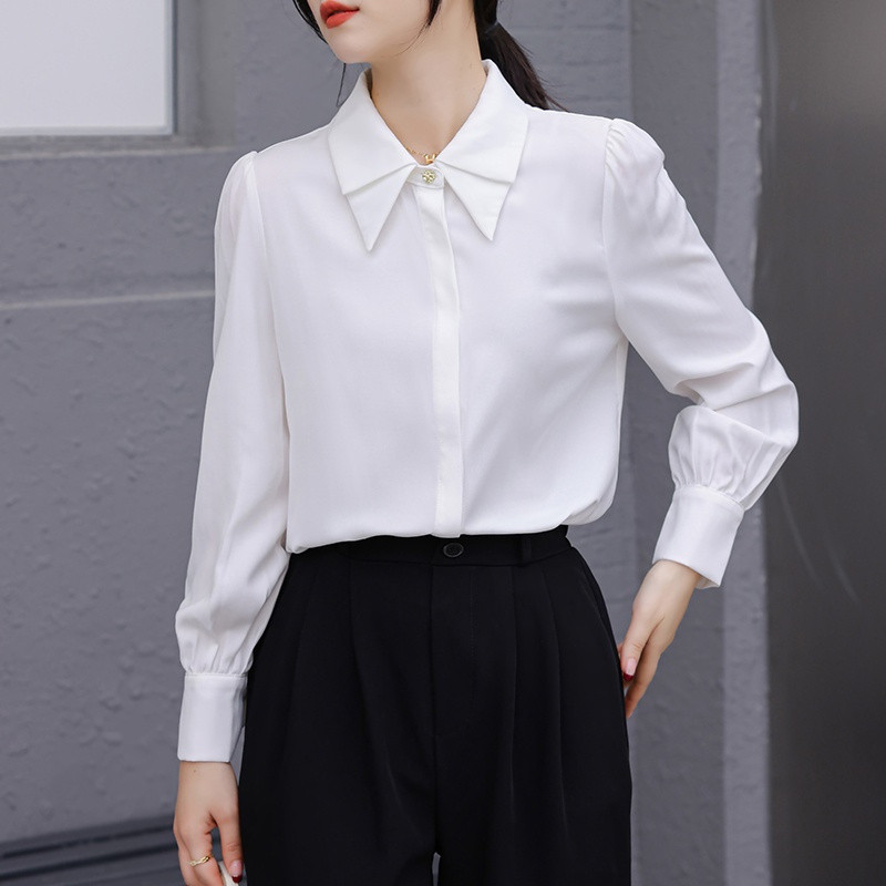 ฤดูใบไม้ร่วงสไตล์ใหม่พร็อพเสื้อเชิ้ตสีขาวผู้หญิงสไตล์เกาหลีตุ๊กตาปกด้านบนแสงผู้ใหญ่สวมใส่ผ้าม่านเสื้อซาติน